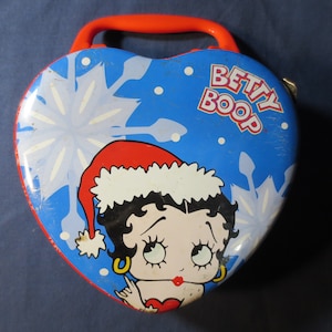 Vintage Lunch Pail, TIN Box, BETTY BOOP, Lunch Pail, Tin Lunch Pail, Tin Lunch Box, Tin Heart, Tin Heart Box, Cartoon Box, Tin Cartoon, Tins