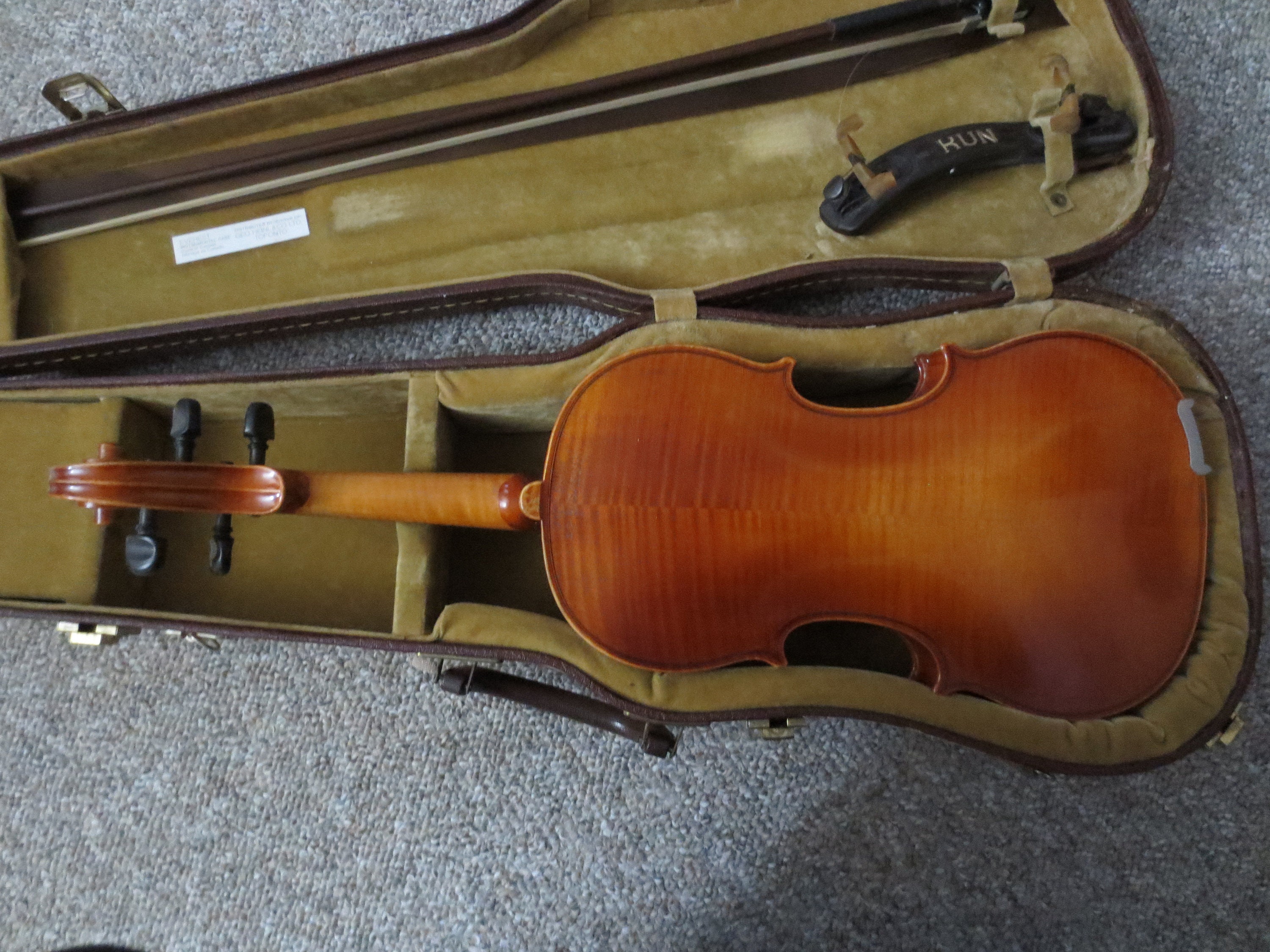 Used) St. Louis 4/4 Cello Kit W/ Bow and Bag