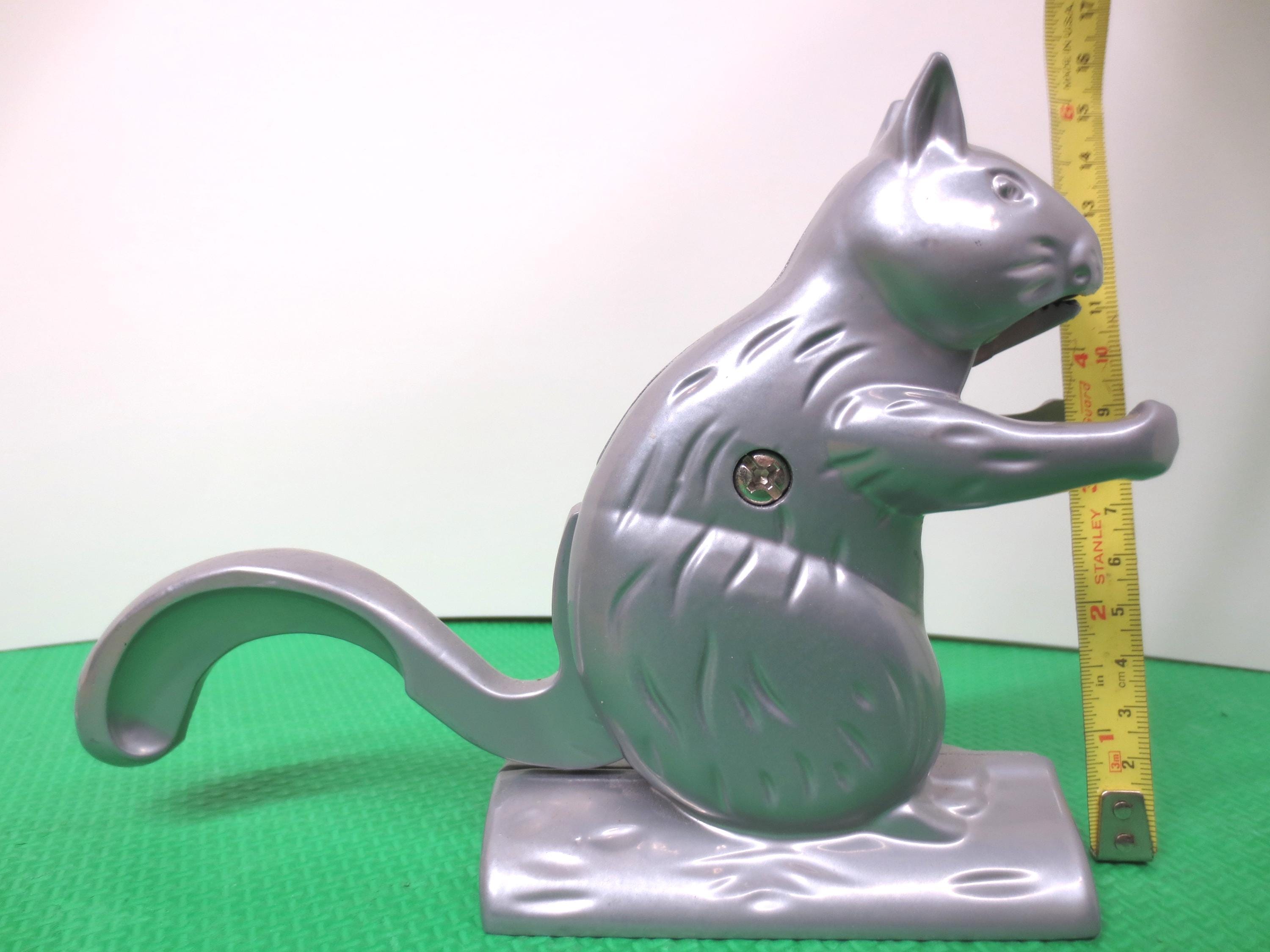 Vntage Squrrel Nut Cracker Retro Ktchenware and Home Décor - Etsy