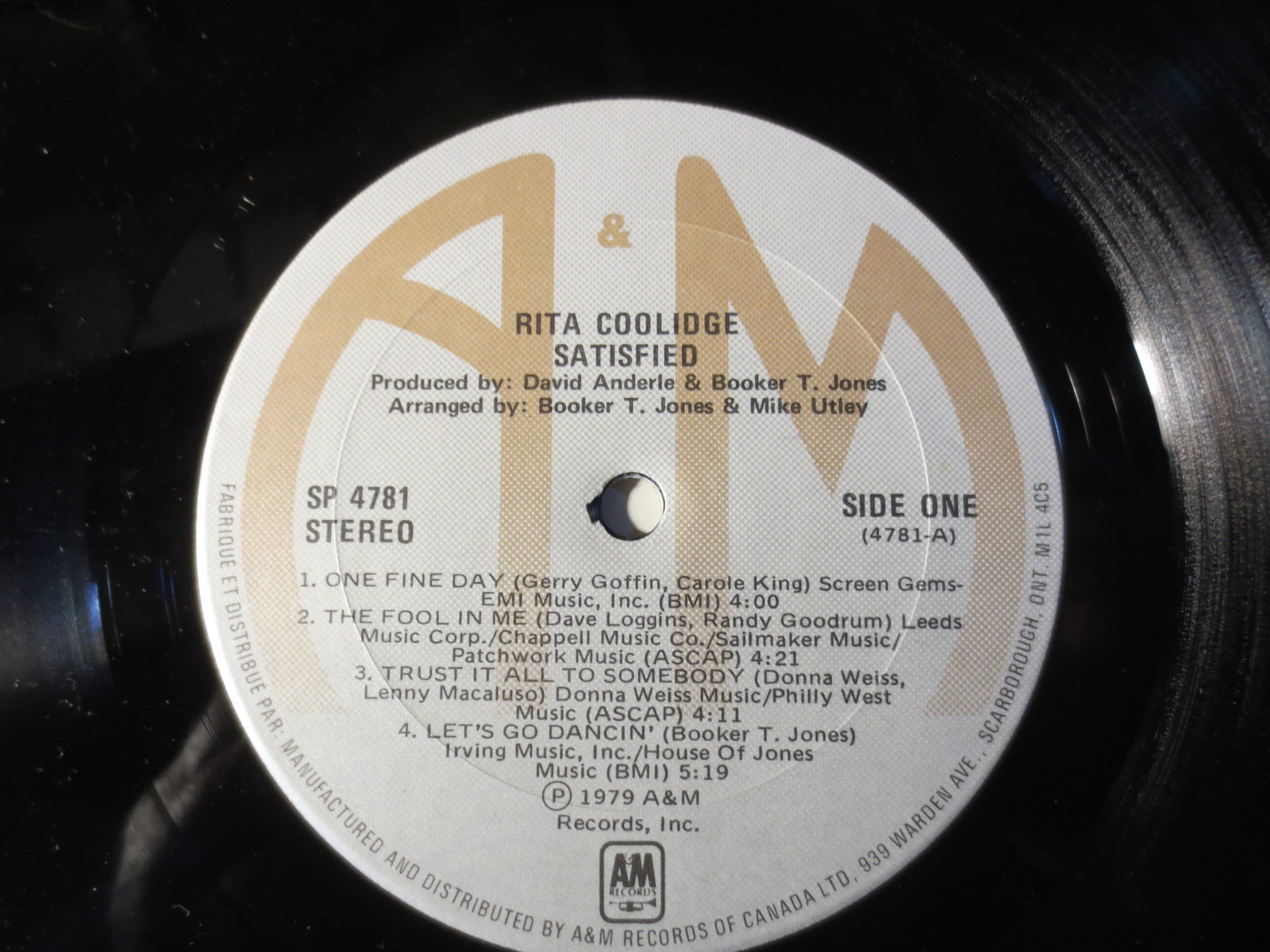 RITA COOLIDGE, SATISFIED, Country Records, Vintage Vinyl RITA COOLIDGE, SATISFIED, Country Records, Vintage Vinyl