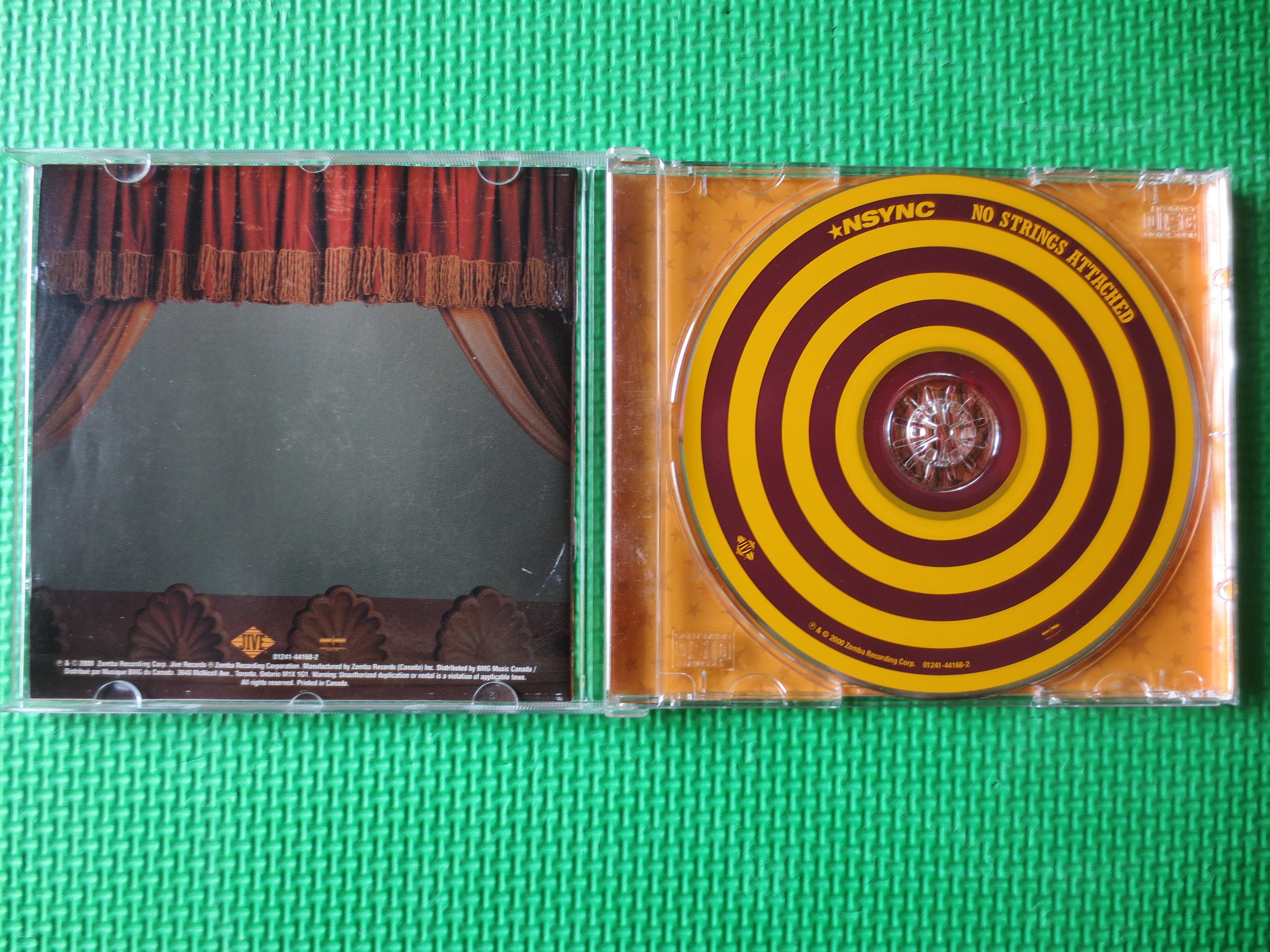 ヴィンテージ NSYNC CD: No Strings Attached アルバム、2000年ポップ