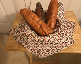 Bread Basket Liner - Christmas Ribbon and Wreaths
