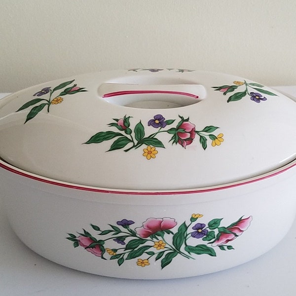 Casserole Dish with Lid Rosalynn by Carlton Varney International China