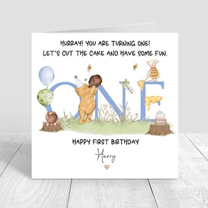 Tarjeta de primer cumpleaños personalizada, primer cumpleaños de niño, tarjeta de cumpleaños clásica de Winnie the Pooh, tarjeta de primer cumpleaños de Pooh, nieto, sobrino 1491