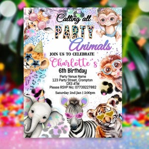 Può includere: Un invito a una festa colorato con uno sfondo rosa e viola. L'invito presenta una varietà di animali, tra cui una giraffa, una scimmia, una zebra, un elefante e una tigre. Il testo sull'invito recita "Calling all Party Animals Join us to celebrate Charlotte's 6th Birthday Party Venue Name 123 Party Street, Crompton CR3 4TM Please RSVP Nic: 07739227882 Saturday 2nd Jan | 2:00pm".