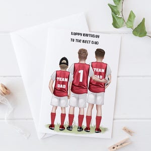 Personalisierte Dad Alles Gute zum Geburtstag Karte Fußball | Fußball-Mannschaft | "Happy Birthday Dad Grußkarten ""Rote Fußball-Trikots"" 1334"