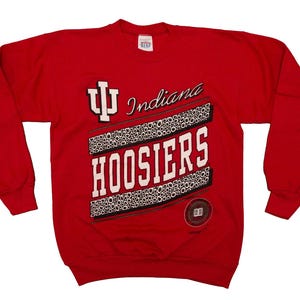 Vtg INDIANA Hoosiers NCAA collegiate University Saturday's Hero red pullover sweatshirt, made in USA, sz men's Large/Medium
