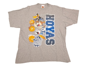 Vtg & Rare 90's GEORGETOWN Hoyas Looney Tunes Basketball Bugs