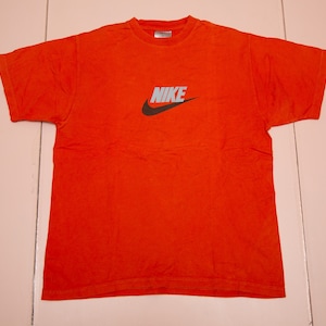 VTG NIKE 90&#39;s oranje essentieel Nike Swoosh T-shirt, maat heren, medium