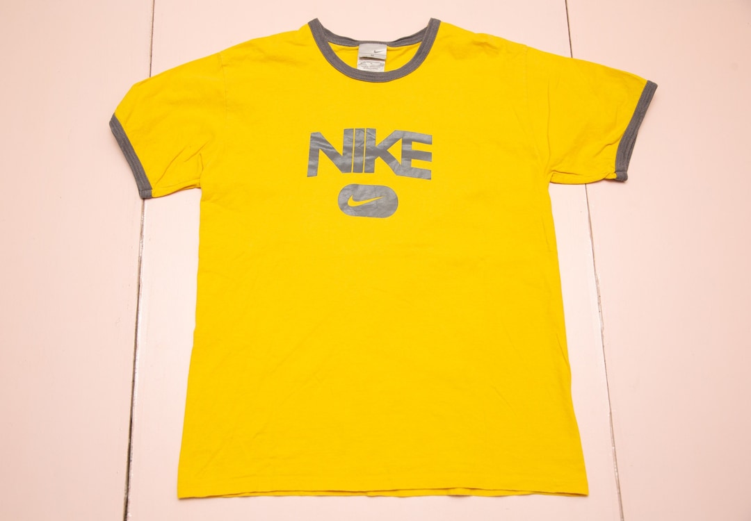 Vtg NIKE 90's Yellow T-shirt, Made in Honduras of USA Fabric, Sz