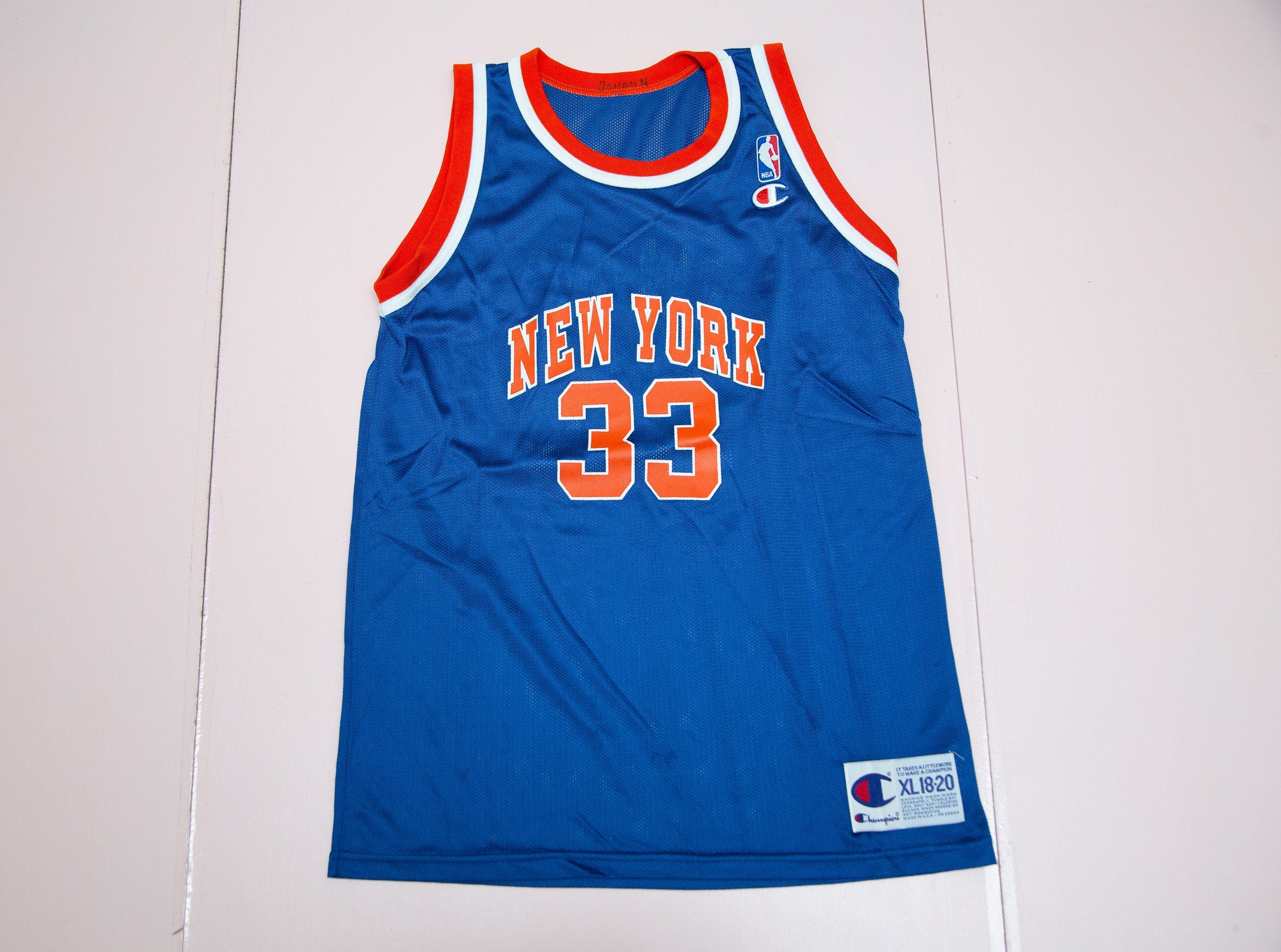 Patrick Ewing New York Knicks Basketball NBA Xmas Ornament Holiday vtg  Jersey 33