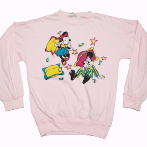 Vtg Disney MINNIE and MICKEY Mouse playing pillow fight pink long sleeves shirt, by Eureka, made in Portugal, sz fit women's Medium