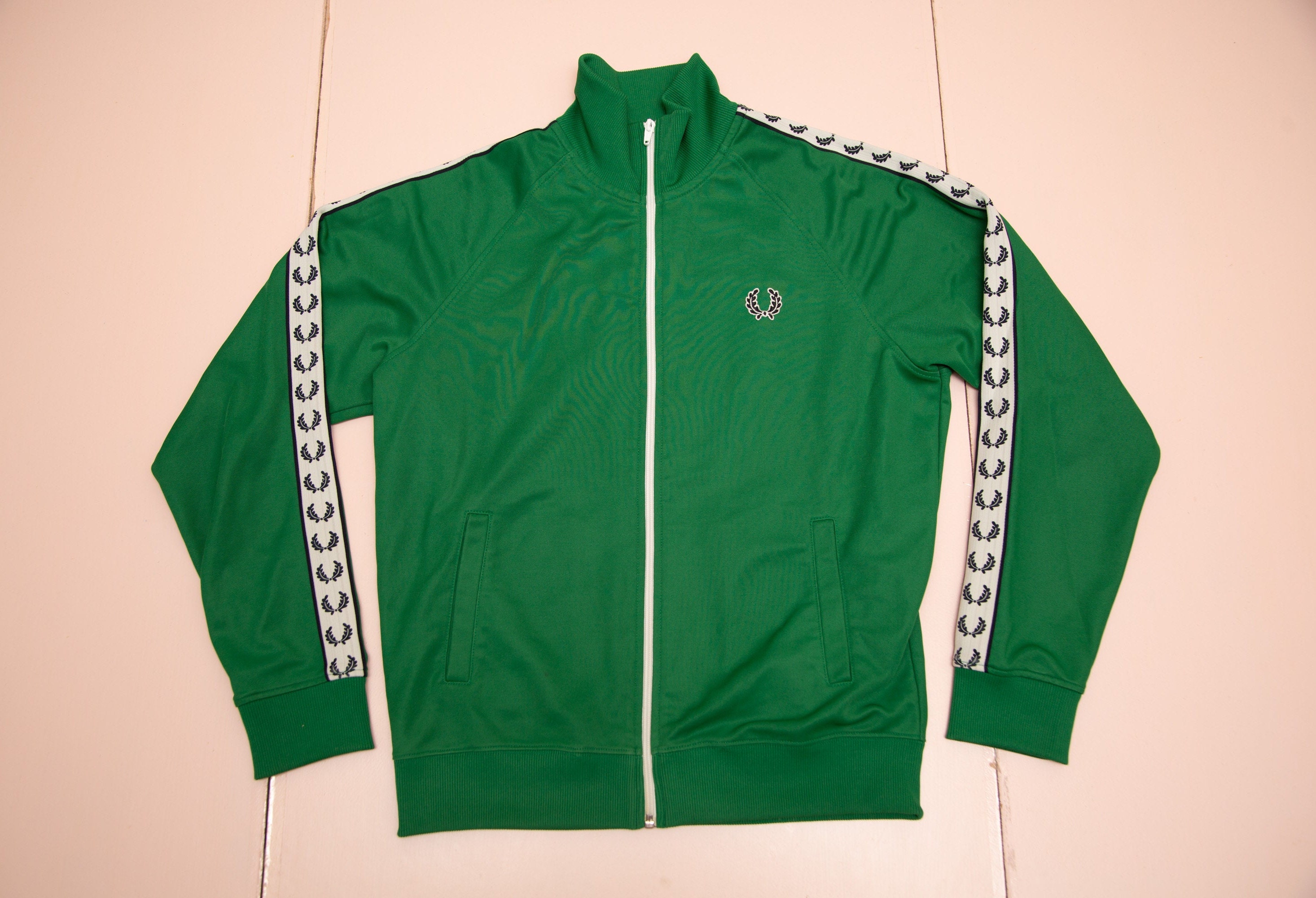 Vintage KAPPA geborduurd Big logo strepen Track Top Suit hoodie jas maat L @ XL Made in Japan Kleding Herenkleding Hoodies & Sweatshirts Hoodies 