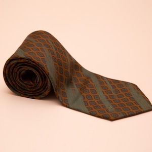 Vtg VALENTINO cravette brownish 100% silk necktie tie, made in Italy, length 142 cm as 55.91&quot; inches