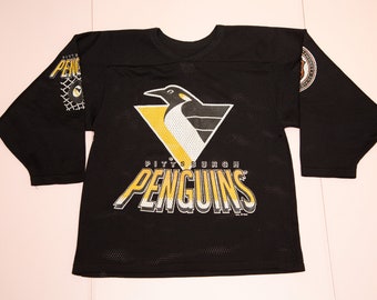 Vtg & rare 1993 Pittsburgh Penguins NHL ice hockey team double sided black mesh jersey, CCM by sport Maska, Made in Canada, sz men's Medium