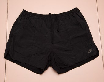 Vtg NIKE 80's/90's black shorts with lining, sz men's Large