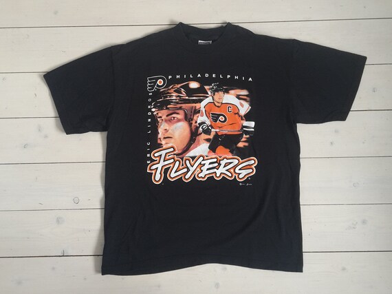 eric lindros flyers t shirt