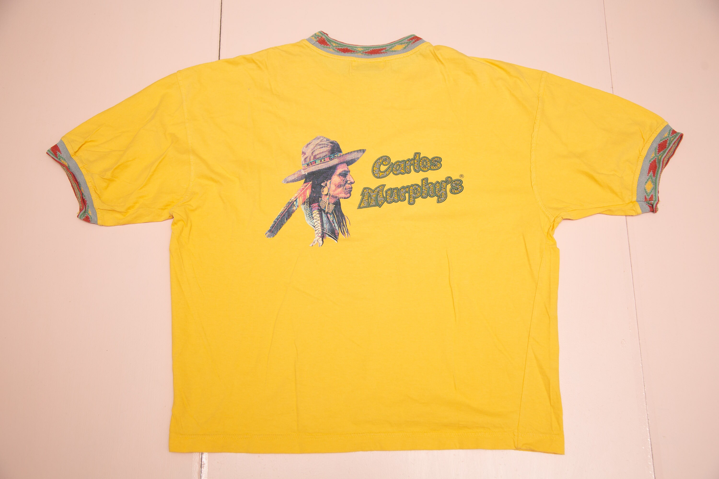 ヴィンテージ＆レア CARLOS MURPHY'S イエロー  両面ポケットTシャツ、アイリッシュ＆メキシカンカフェチェーン、タイトカラー、メンズミディアムサイズ - Etsy 日本, image size:3000x2000