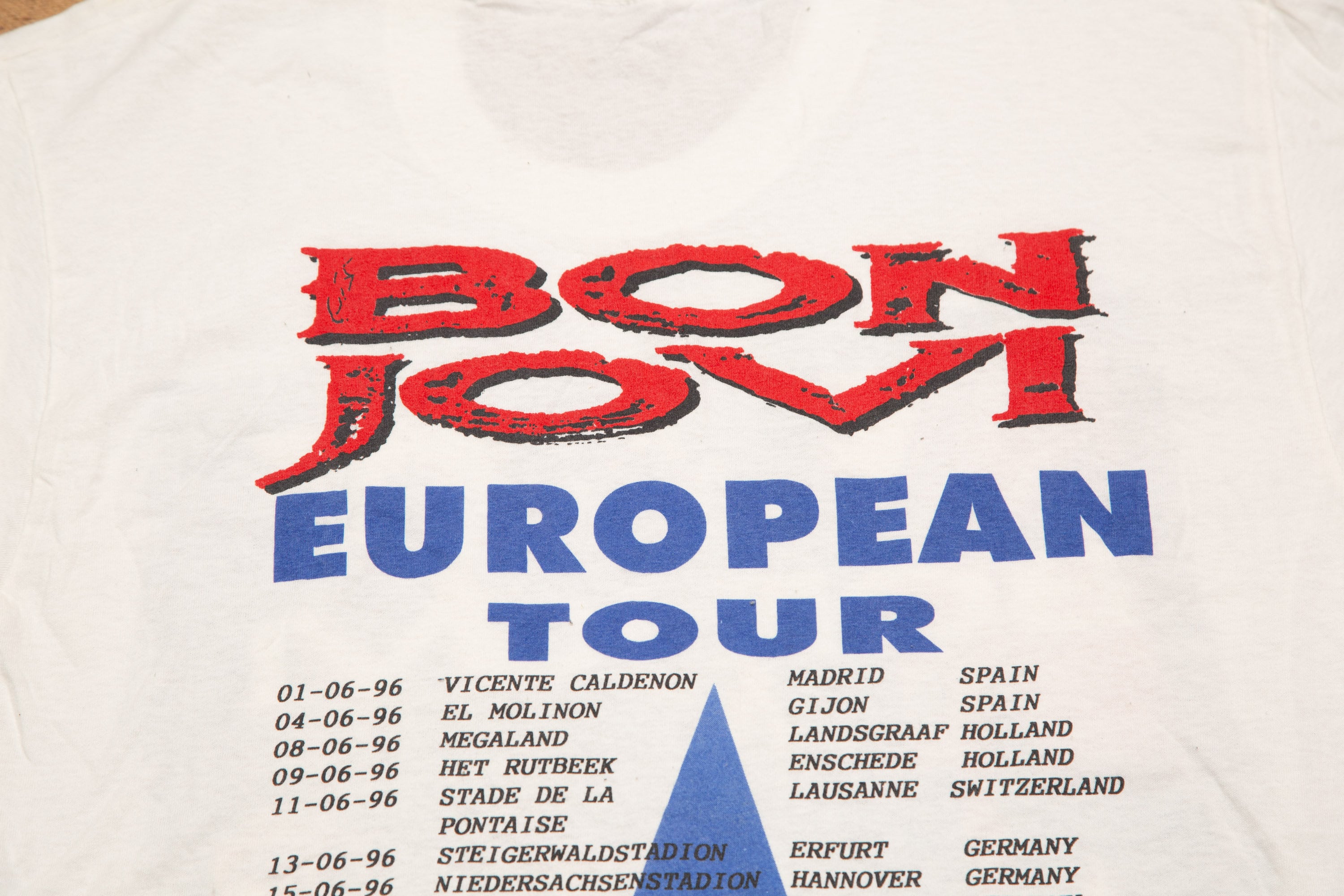 Vtg BON JOVI 1996 These Days European Tour Rock Band Single Stitch