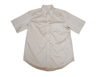 Camicia vintage Gianfranco FERRE beige a maniche corte con bottoni, realizzata in Italia, taglia da uomo media o anche grande