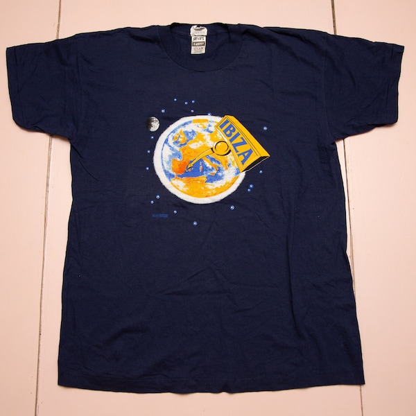 Vtg and rare 90's IBIZA Spanish party island single stitch dark blue t-shirt, made in Ireland, sz mens' X-Large