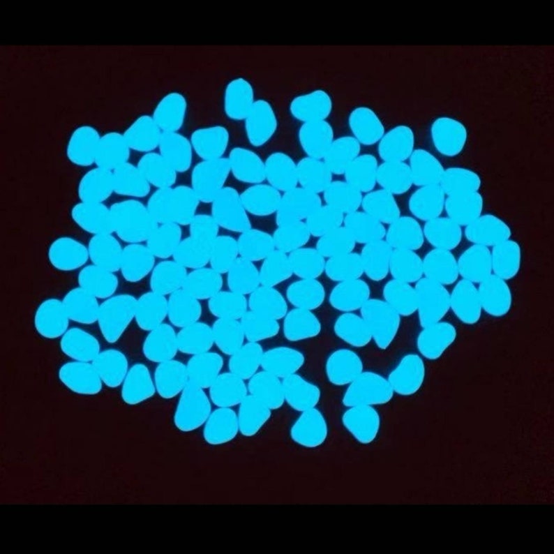Sizes Varies 12-1 Fake Stone Pebble Rocks 450 pcs Glow In The Dark Plastic Pebbles Artificial Stones for DIY Glowing Plant Terrariums