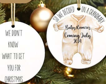 Großeltern-Schwangerschafts-Verzierung, Baby-Body, Weihnachtsschwangerschaftsankündigung, gefördert zur Großmutter, neue Babyverzierung