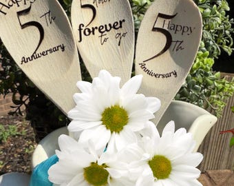 5th Anniversary Engraved Wooden Spoon Set, Couple Gift, whitewashed wooden 5th anniversary gift, wooden spoons,