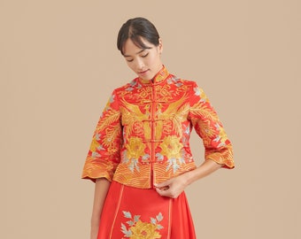 中国の伝統的なウェディングドレス | 赤と金の Qun Kwa | Qun Kua | 中国のウェディングドレス | 伝統的なチャイナドレス | 茶道ドレス