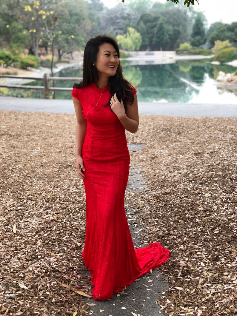 Robe de mariée chinoise rouge Cheongsam moderne Robe Qipao ...