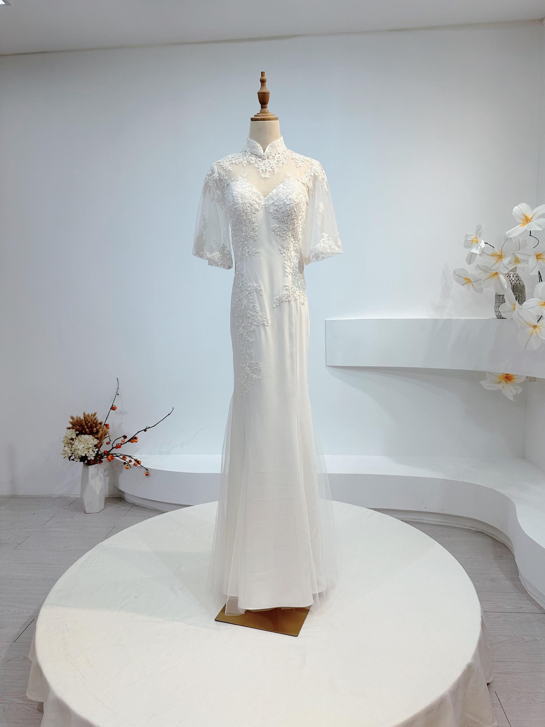 White Chinese Wedding Dress, Modern Lace Cheongsam, Cheongsam Qipao Bridal Dress, White Lace Wedding Dress, Chinese Tea Ceremony Dress