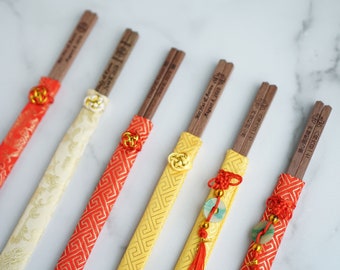 Personalized Chopsticks | Chinese Wedding Favors Free Slips | Engraved Chopsticks | Chinese Party Favors | Custom Monogrammed Wedding Gifts