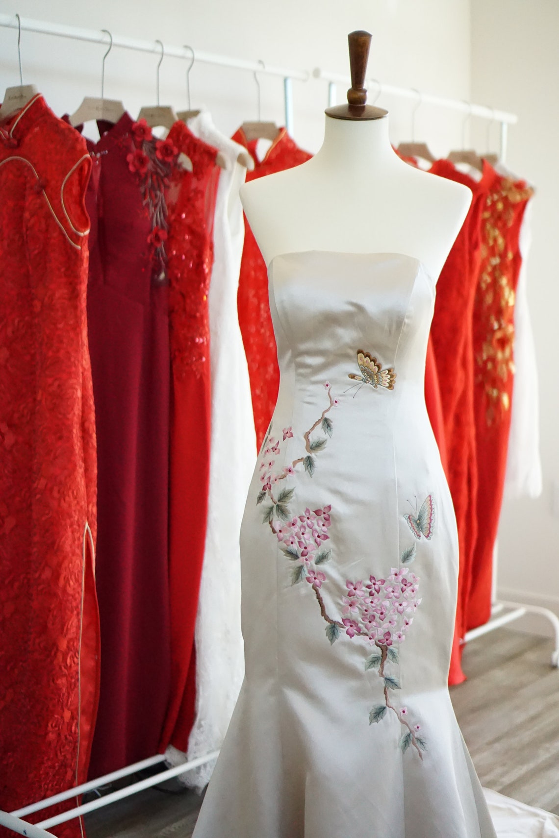 Custom Cheongsam Modern Chinese Wedding Dress Traditional | Etsy