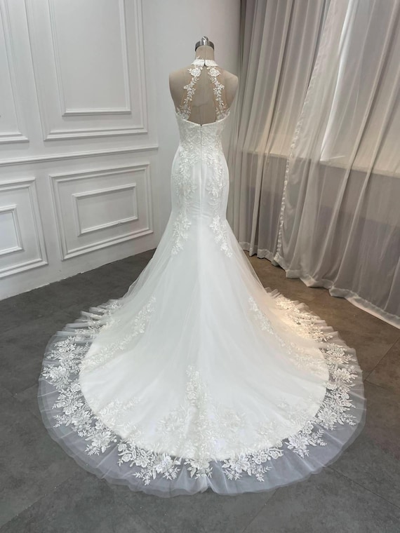 White Wedding Dress, Chinese Lace Wedding Dress, Modern Cheongsam, Custom Qipao, White Lace Wedding Dress, Halter White Lace Mermaid Dress