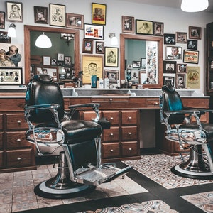 Barber art vintage portrait of a clean shaven man, professionally remastered poster print for man cave and shave den wall decor bild 6