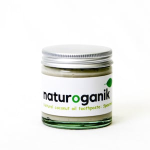 Natural Coconut oil Toothpaste with Spearmint freshness