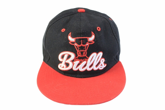 vintage CHICAGO BULLS cap big logo Hip Hop red bl… - image 2