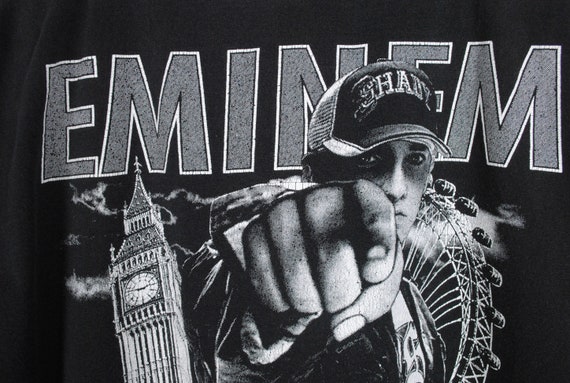 Vintage EMINEM the Real Slim Shady T-shirt RED Rock of the Vintage EMINEM the Real Slim Shady T-shirt RED Rock of the