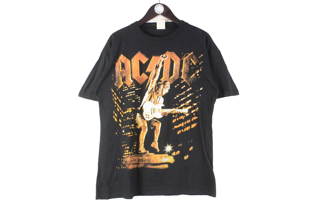 ACDC 2000/01 Stiff Upper Lip ツアーTシャツ S ACDC 2000 'Stiff Upper Lip Tour' Tee in L – Classic Rock Couture