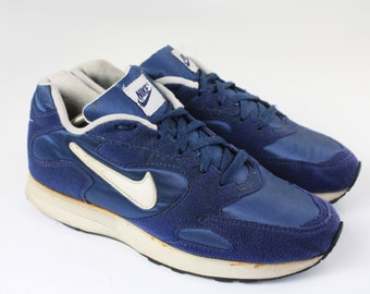 vintage NIKE Sustain 2 Sneakers authentic athletic shoes navy Size US 9.5 men's rare retro sport 90's running streetwear swoosh trainers