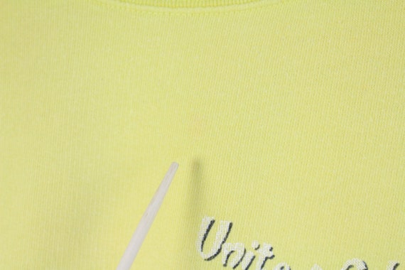 vintage UNITED COLORS of BENETTON sweatshirt Size… - image 7