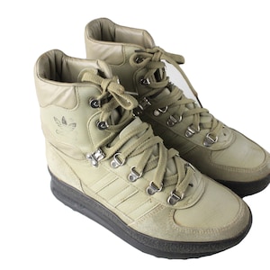 vintage ADIDAS Trekking Boots Women&#39;s US 6.5 rare retro green classic athletic high top hiking shoes 90s outdoor style 3 stripes