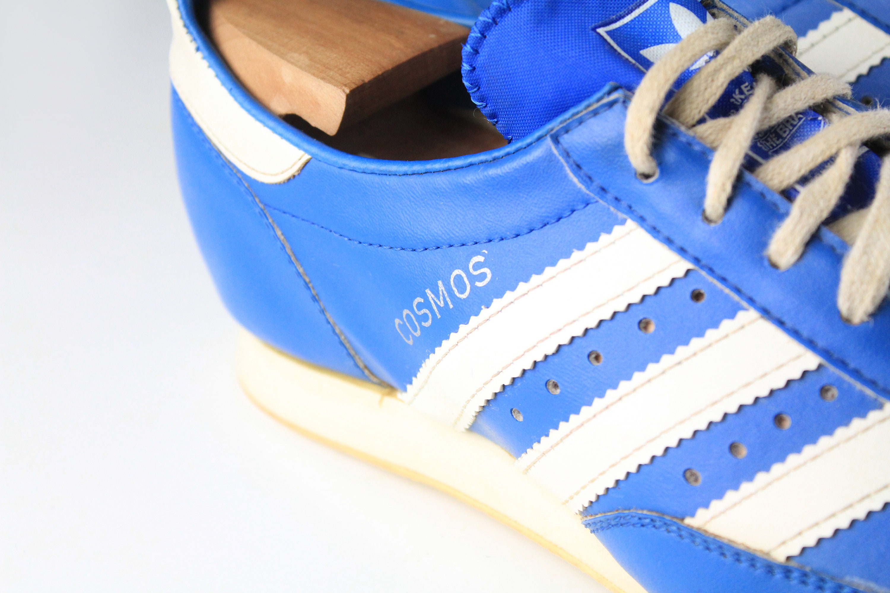 Vintage ADIDAS Cosmos Running Track Shoes Spikers Retro 80s