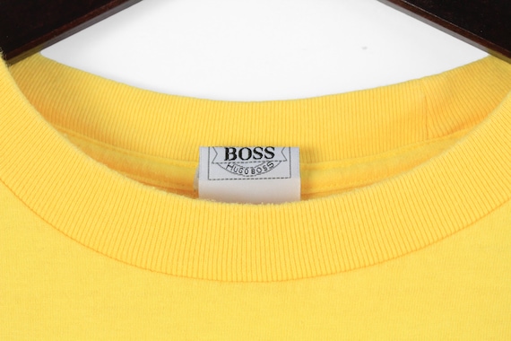 vintage HUGO BOSS T-Shirt yellow big logo Size XL… - image 4