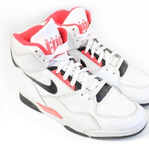 Nike cortez basketball top