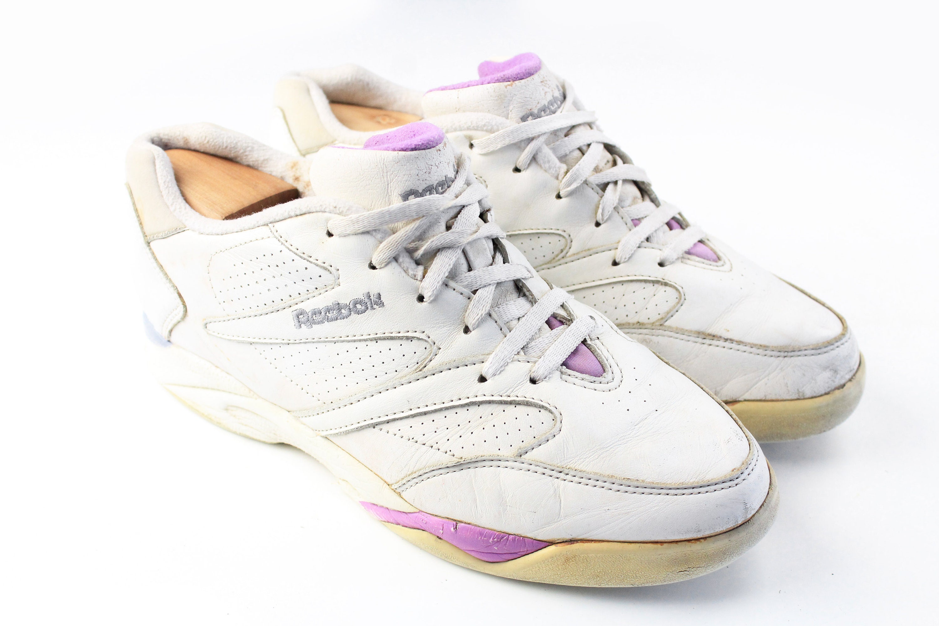 Reebok pumps 90s womens pink top