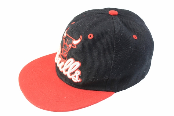 vintage CHICAGO BULLS cap big logo Hip Hop red bl… - image 3