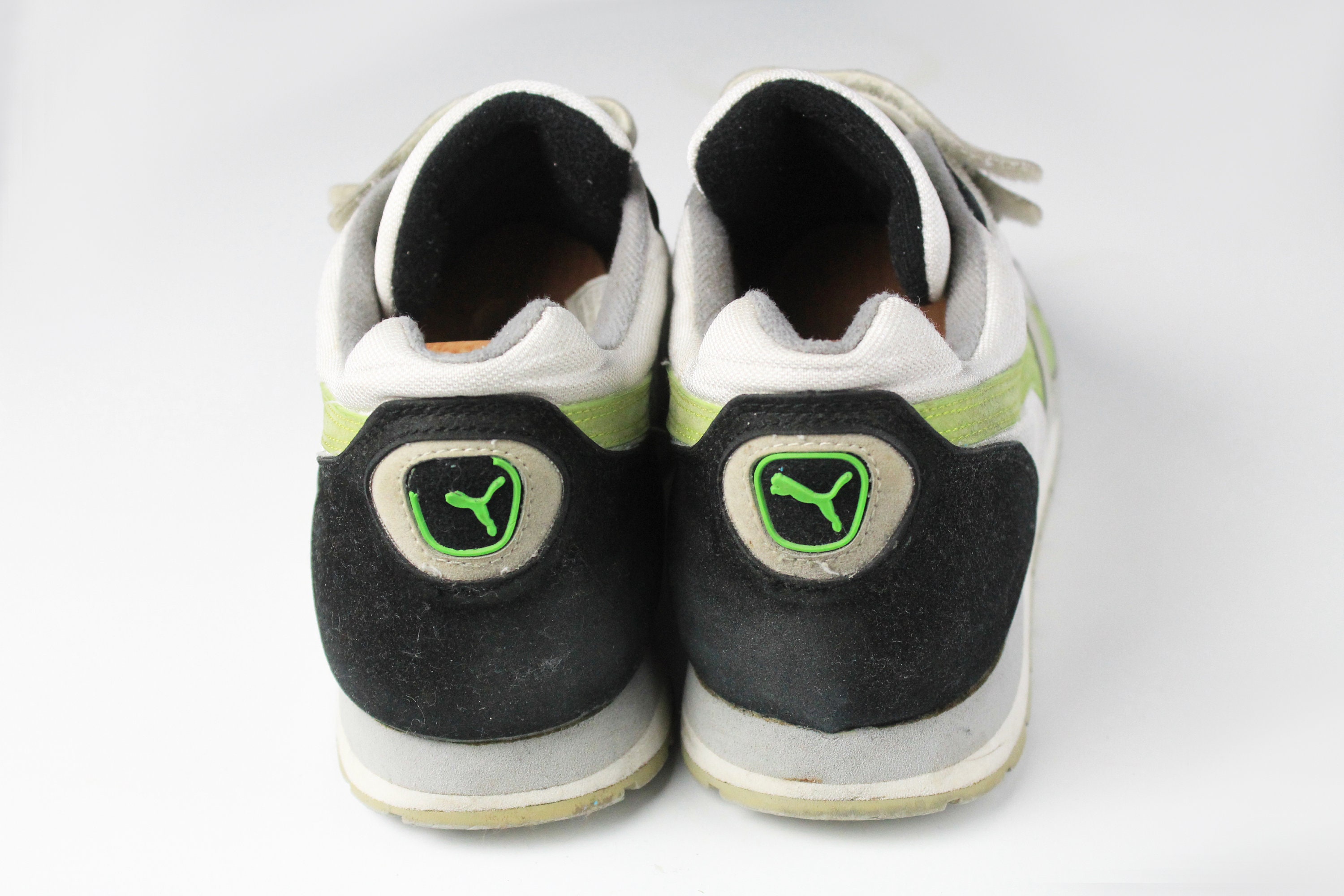 Puma velcro on sale sneakers men