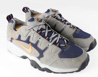 Vintage NIKE Cross Training Sneakers Athletic Shoes Size EUR 40