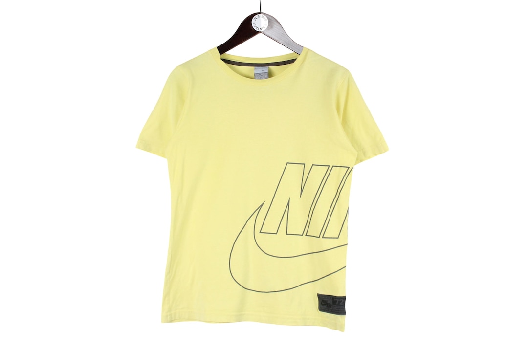 Nike logo T-shirt, men's size M cotton white type Vintage Second Hand